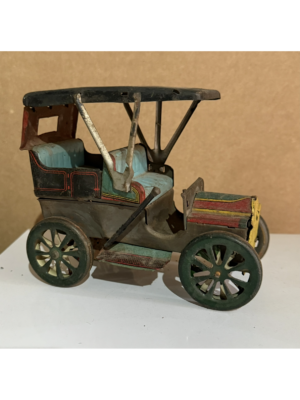 ANTIGUO AUTO DE CHAPA